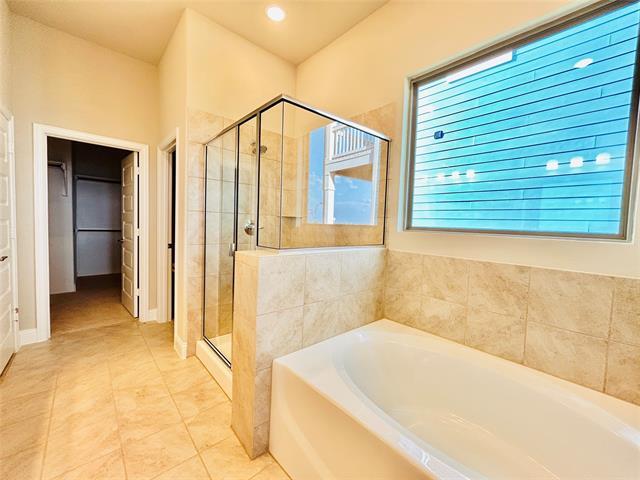 Building Photo - 2204 Fairwater Mews