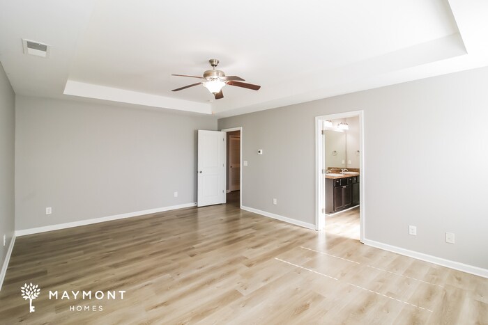 Building Photo - 648 Armitage Way