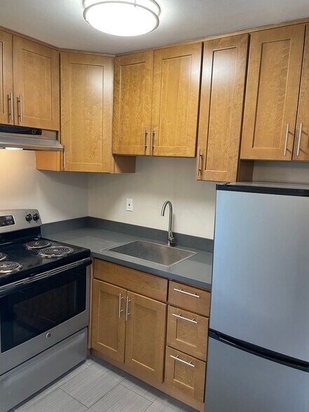 Building Photo - Mercer Crest Apartments