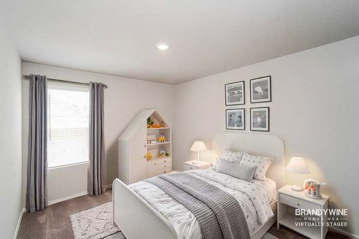 Building Photo - 7211 Winding Finger