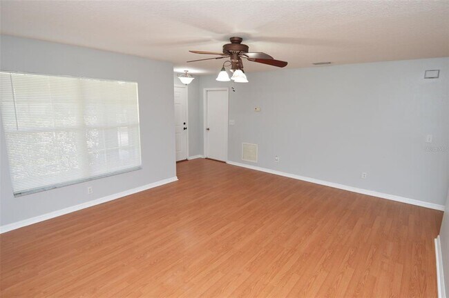 Building Photo - 11116 Lake Tahoe Dr