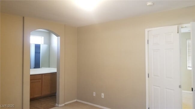 Building Photo - 1008 Monte De Oro Ave