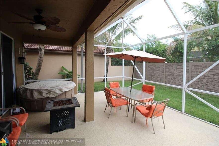 Building Photo - 11126 Harbour Springs Cir