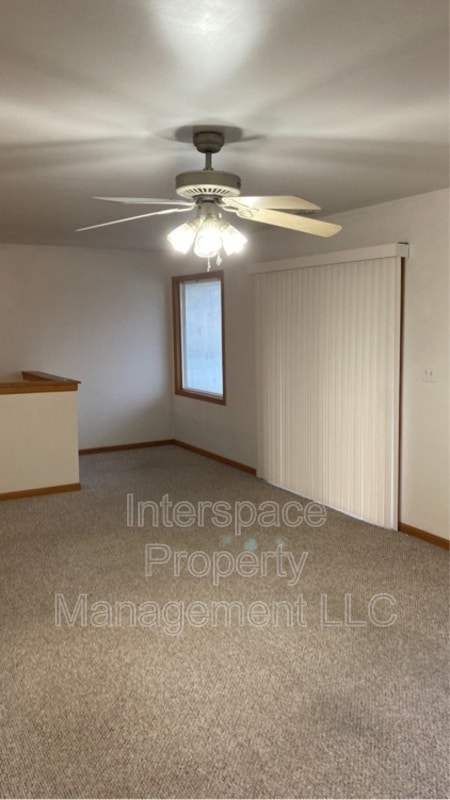 Building Photo - 1335 Rock Run Dr