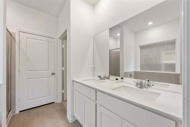 Building Photo - 954 Soapstone Pass