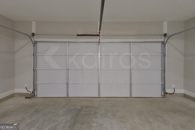 Building Photo - 170 Allentown Wy