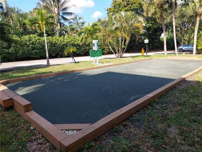 Building Photo - 367 S Federal Hwy