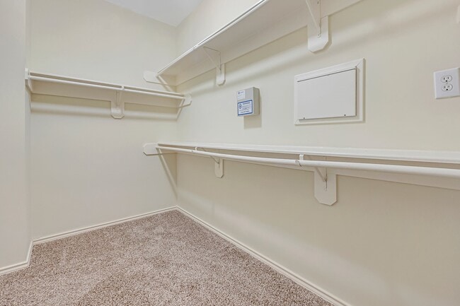 Building Photo - 21930 Bronze Leaf Dr