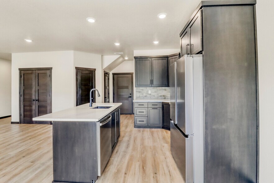 KITCHEN - 5745 24th St S
