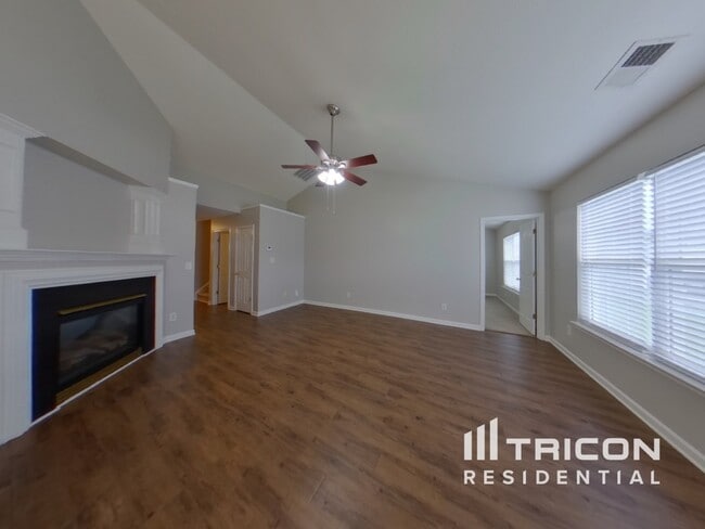 Building Photo - 2104 Gold Nugget Dr