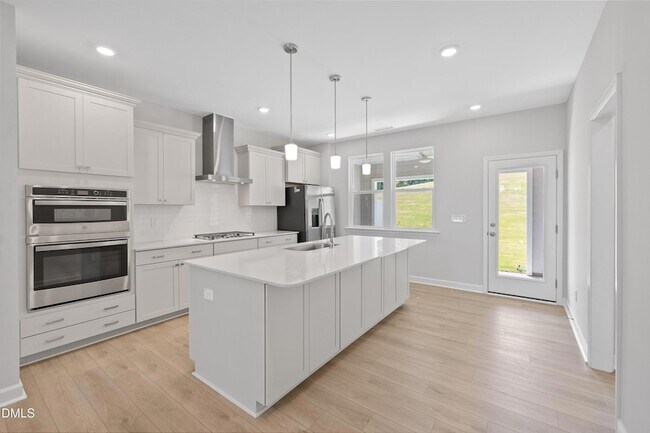 Building Photo - 1205 Bell Heather Rd