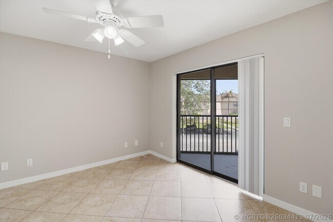 Building Photo - 2625 Heathcote Dr
