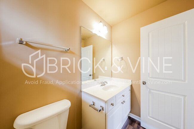 Building Photo - 6101 Cathwick Dr