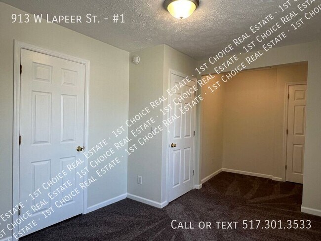Building Photo - 913 W Lapeer St
