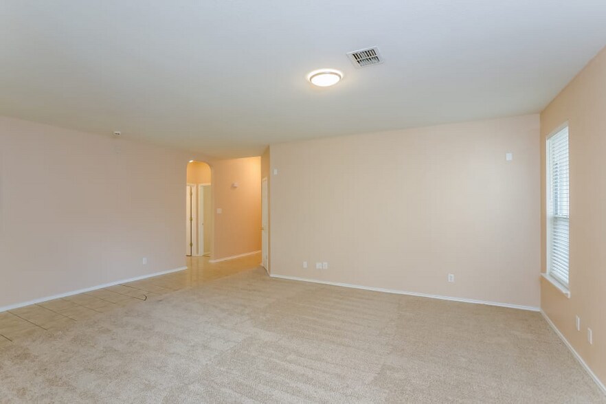 Building Photo - 6111 Briscoe Leaf