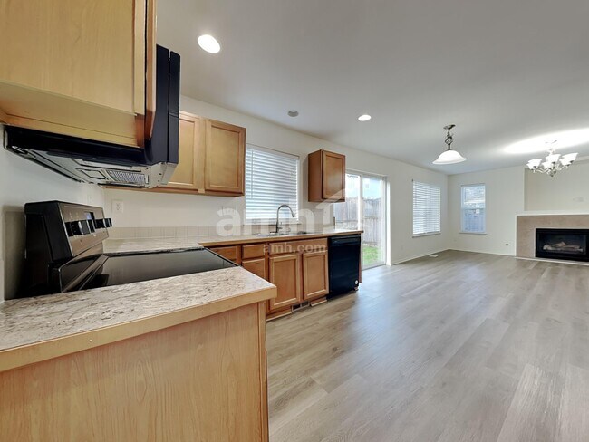 Building Photo - 18606 112th Ave E