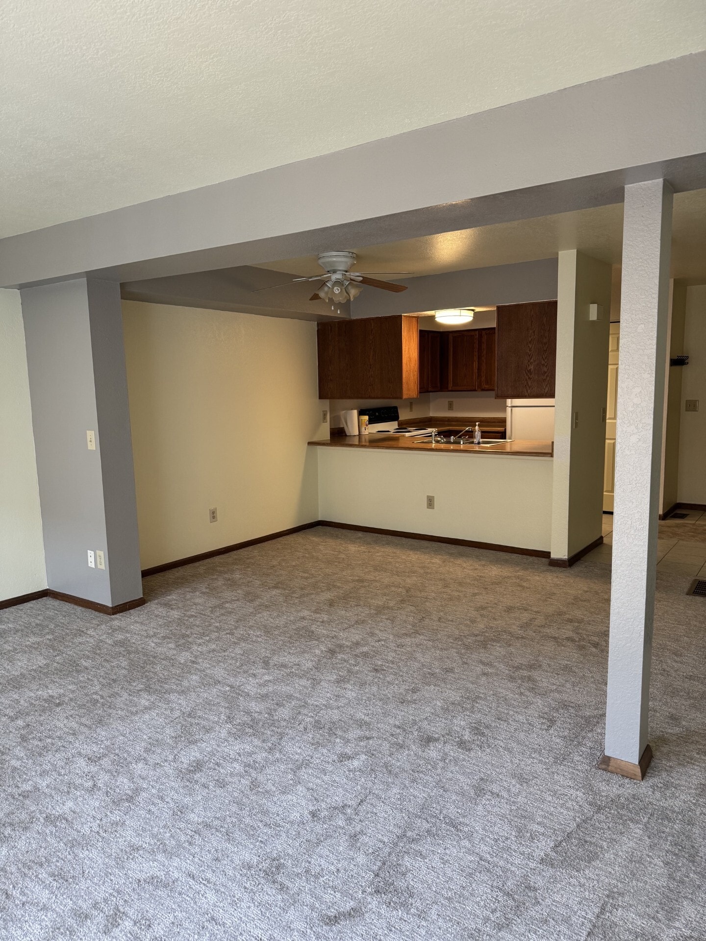 Living Room & Dining Room - 6734 Yarrow St