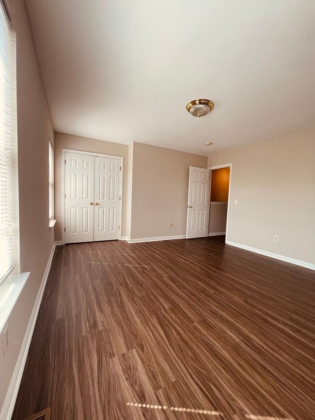 Building Photo - Townhome in Wilmington