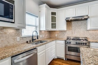 Building Photo - 4150 Druid Ln