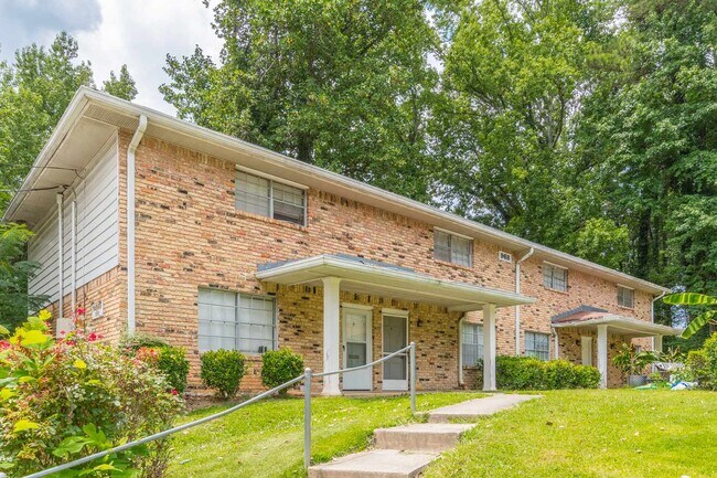Building Photo - 990 Sexton Dr