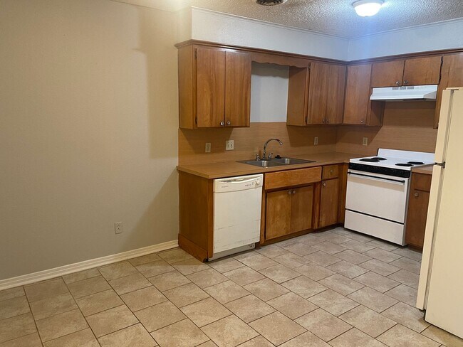 Building Photo - Jackson Street Duplex's