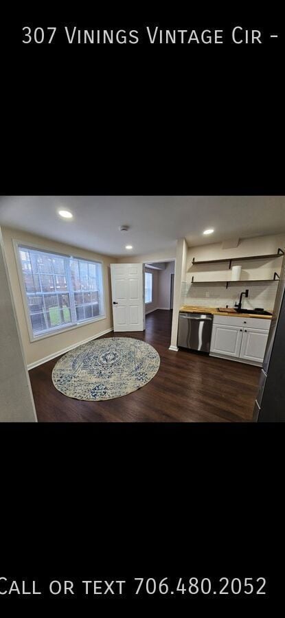 Building Photo - 307 Vinings Vintage Cir SE