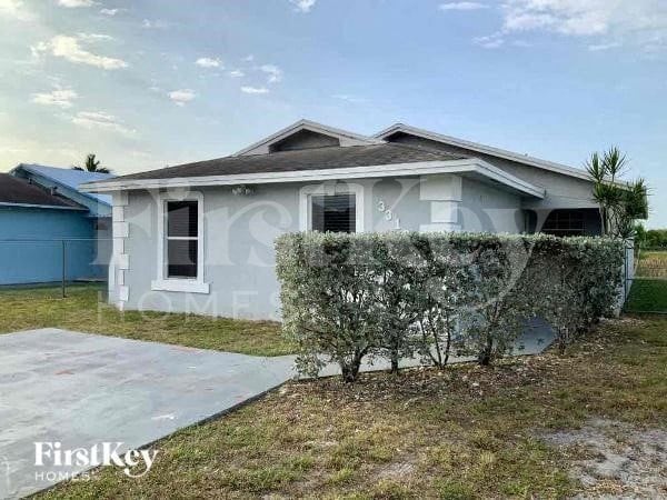 Building Photo - 3313 NW 193rd St