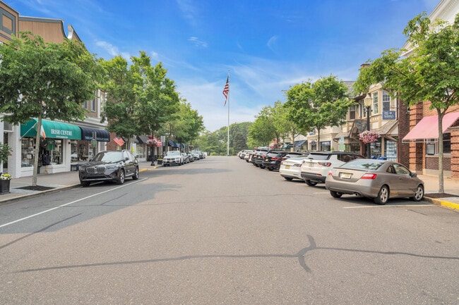 Building Photo - 308 Morris Ave