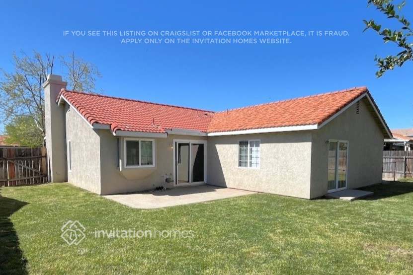 Building Photo - 1474 Marymount St