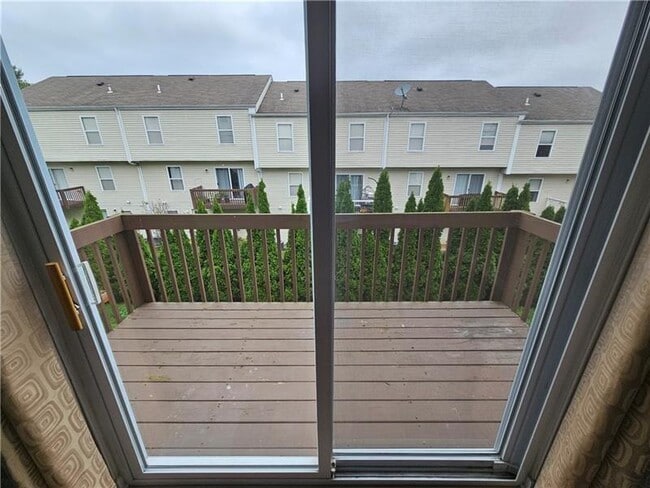 Building Photo - 518 Ten Point Ln