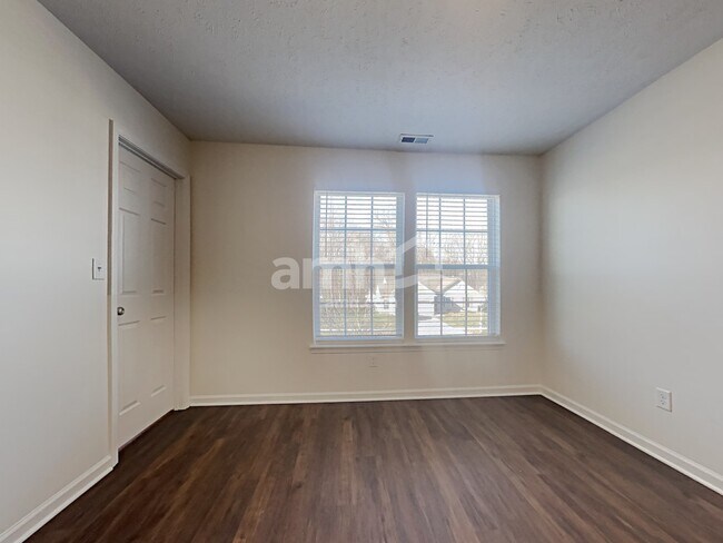 Building Photo - 4157 S Woodtrail Ln