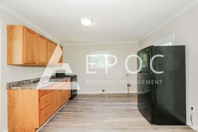 Building Photo - 408 Motsinger Rd