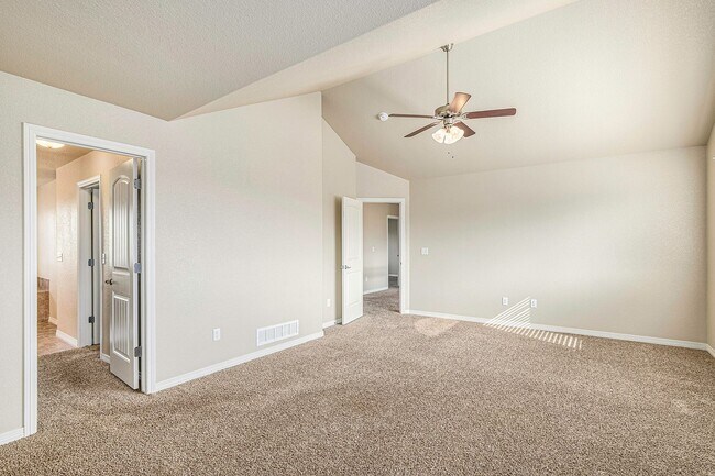Building Photo - Nice Big Home, close to Ft Carson, Updated...