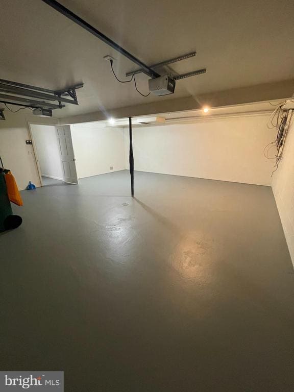 Building Photo - 397 Vesper Rd