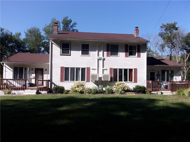 Primary Photo - 100 Ridge Rd