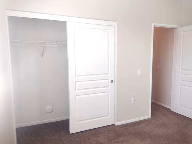 Building Photo - 8256 Triplett Ln