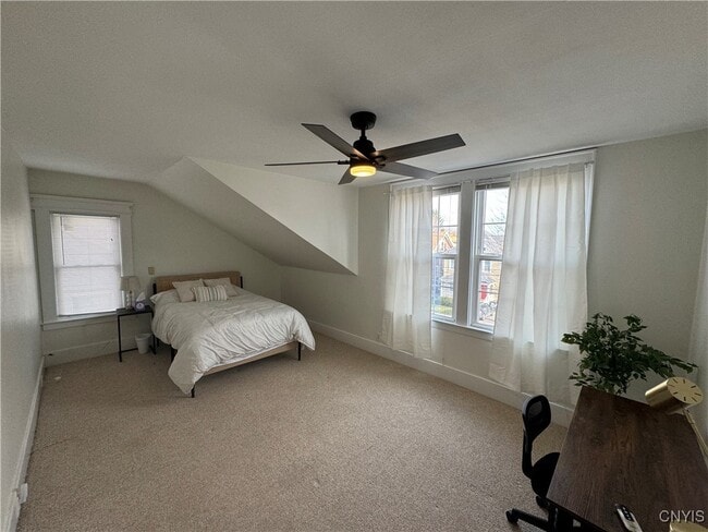 Building Photo - 1036 Lancaster Ave