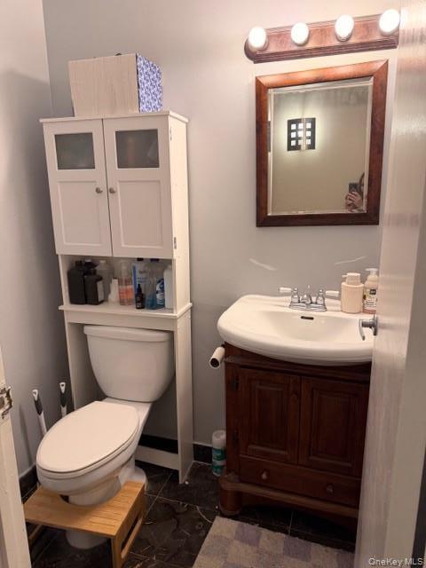 Building Photo - 425 Shore Rd