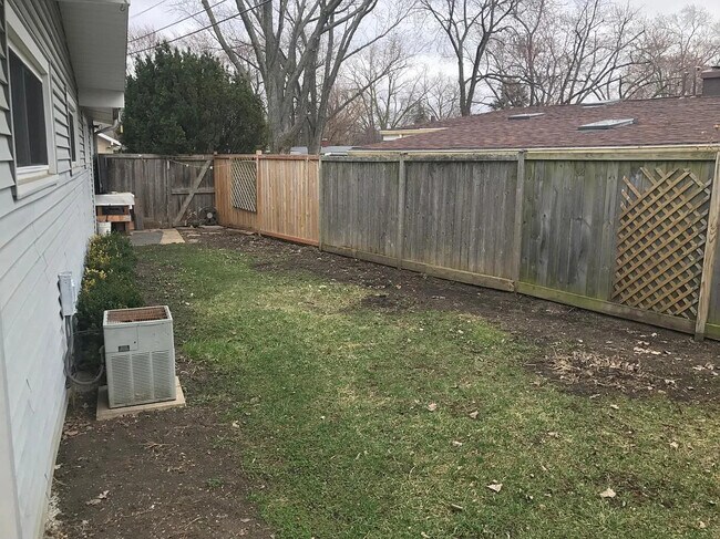 Building Photo - 55 E Jeffery Ave