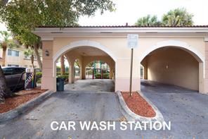 Building Photo - 2400 Centergate Dr