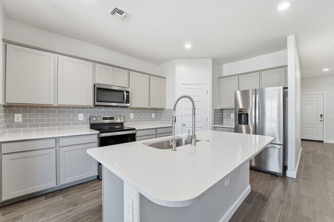 Building Photo - Modern 4-Bedroom Ranch-Style Corner Lot Home - *RENT SPECIAL*