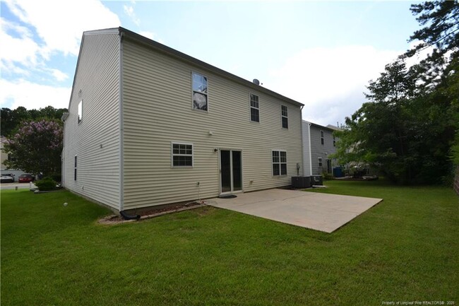 Building Photo - 2804 Thoreau Dr