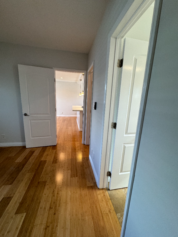 Building Photo - 5567 Inglewood Blvd