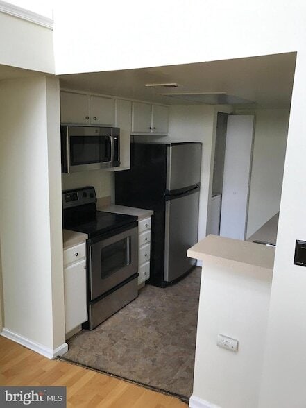Building Photo - 14032 Vista Dr