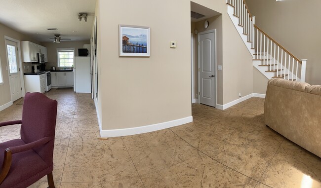 Building Photo - 1201 S Flagler Ave