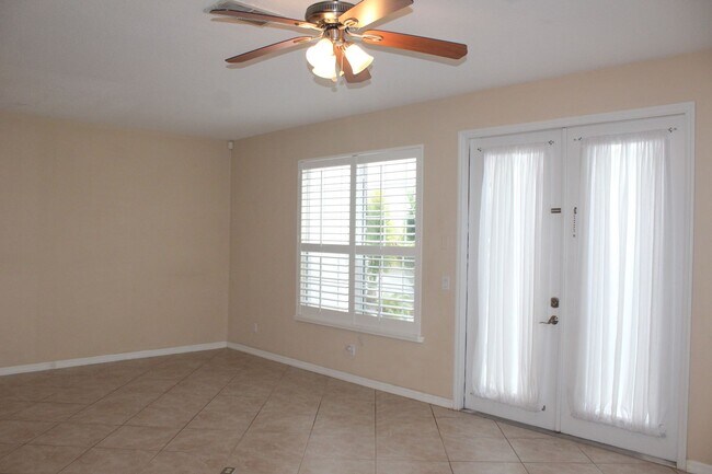 Building Photo - 14252 Confetti Dr