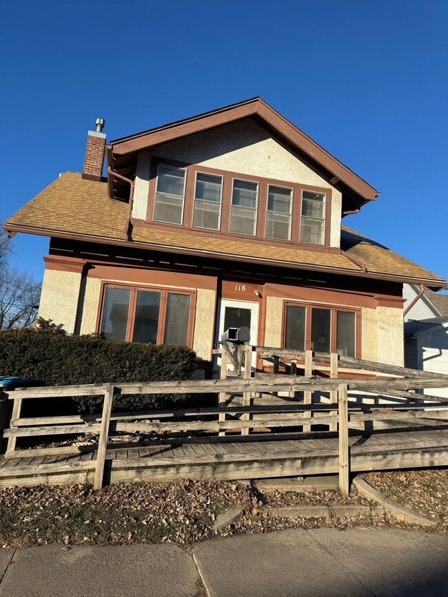 Building Photo - 118 N 13th Street