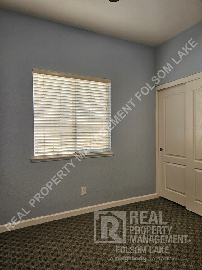 Building Photo - COMING SOON!!!  4bd 2ba home in Folsom