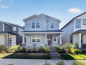 Building Photo - 3909 SE Zircon Ln