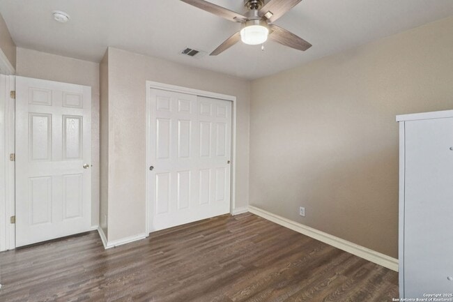 Building Photo - 4119 Chinkapin Oak